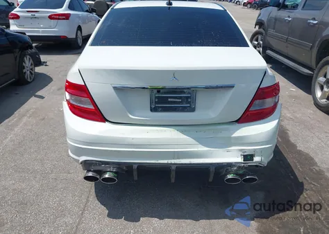 2011 Mercedes-Benz C 300 Luxury 4Matic/Sport 4Matic из США, поврежденный, VIN WDDGF8BB9BR178794